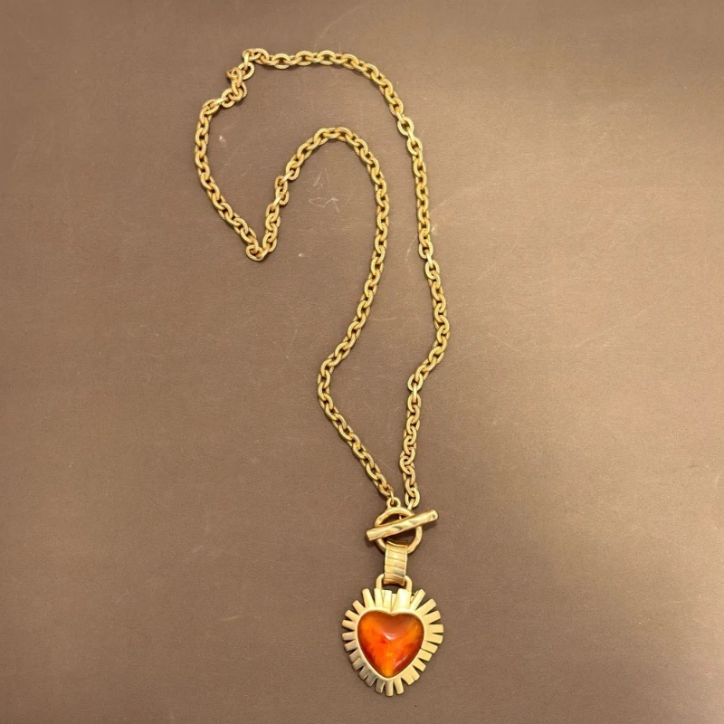 Vintage Mid-Ancient Heart Carved Orange Gem Necklace Ear Stud Set Women Fashion Retro Jewelry Party Daily Gift