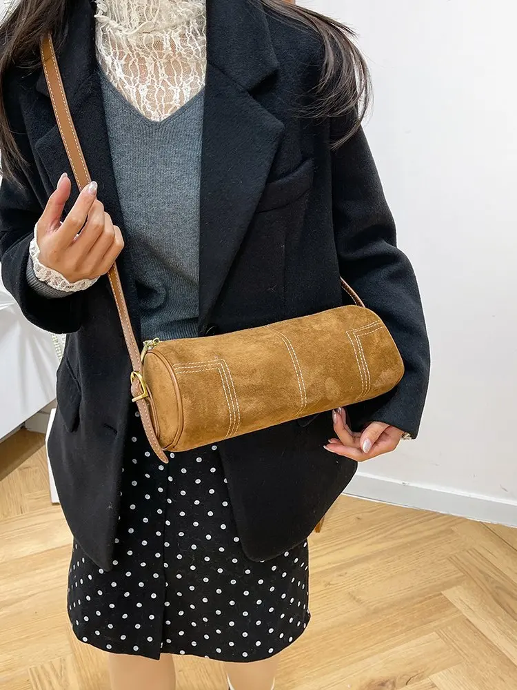 

High-End Women's Shoulder Bag Crafted From Aster-Patterned Leather Featuring Elegant Nicaragua Vintage Lightweight