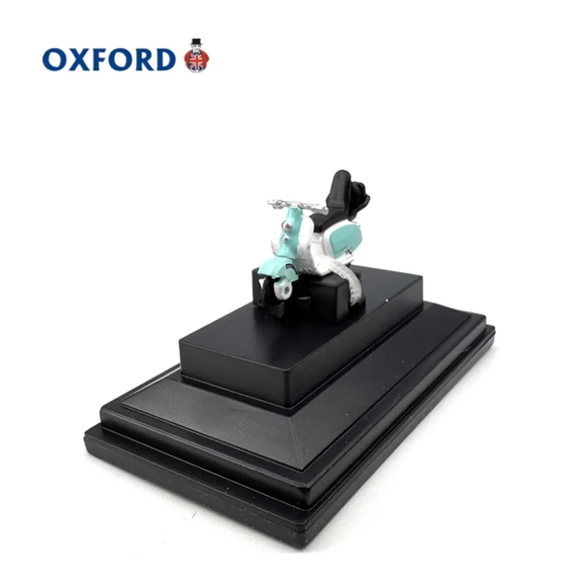 OXFORD Alloy Diecast 1:76 Scale Scooter Mini Car Model Finished Product Simulation Toy Collection Static Model Gift