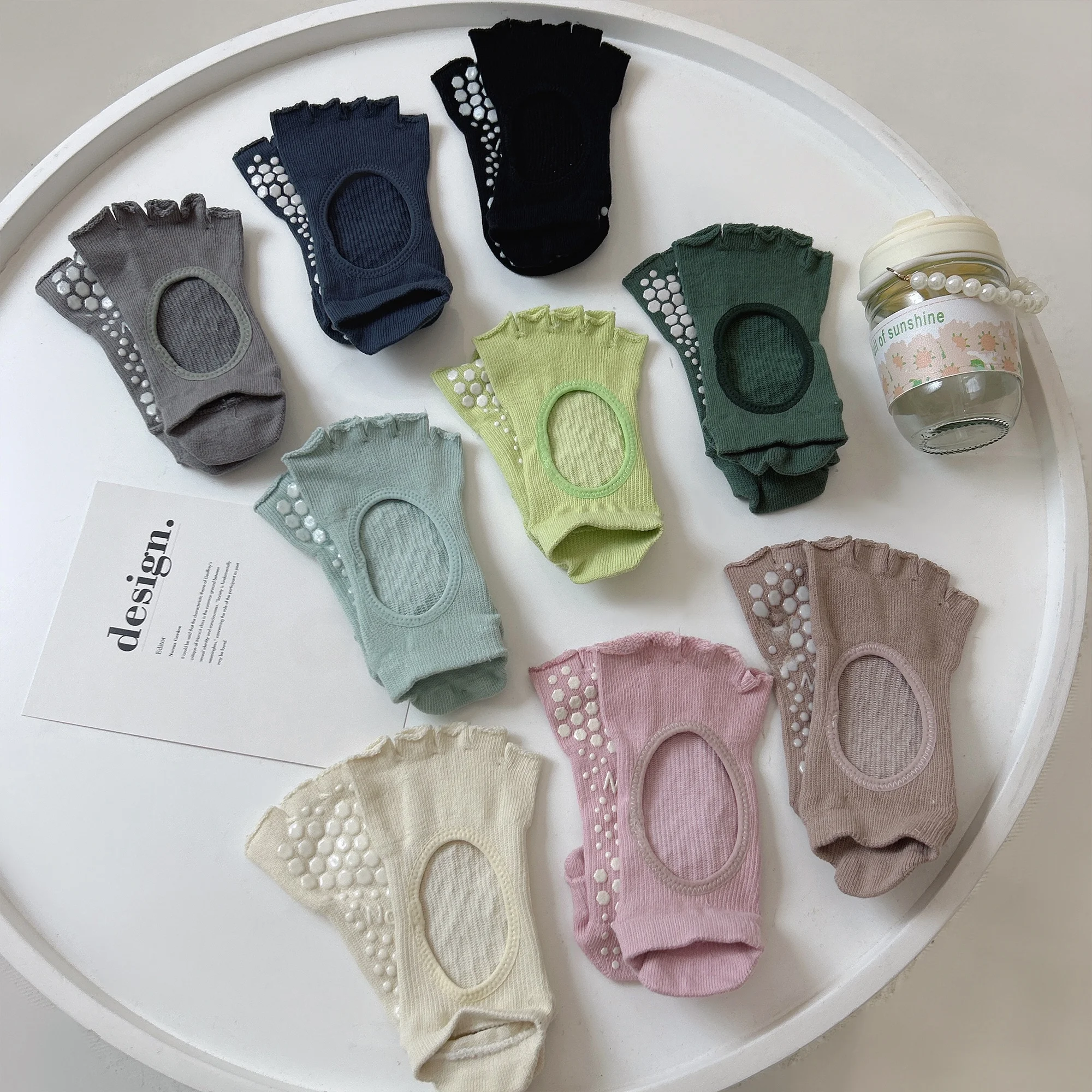 

Женское соу для йоги, домашнее нескользящее профессиональное оборудование для фитнеса с пятью пальцами, тонкая модель с открытым носком, оборудование для гимнастики для пилатеса