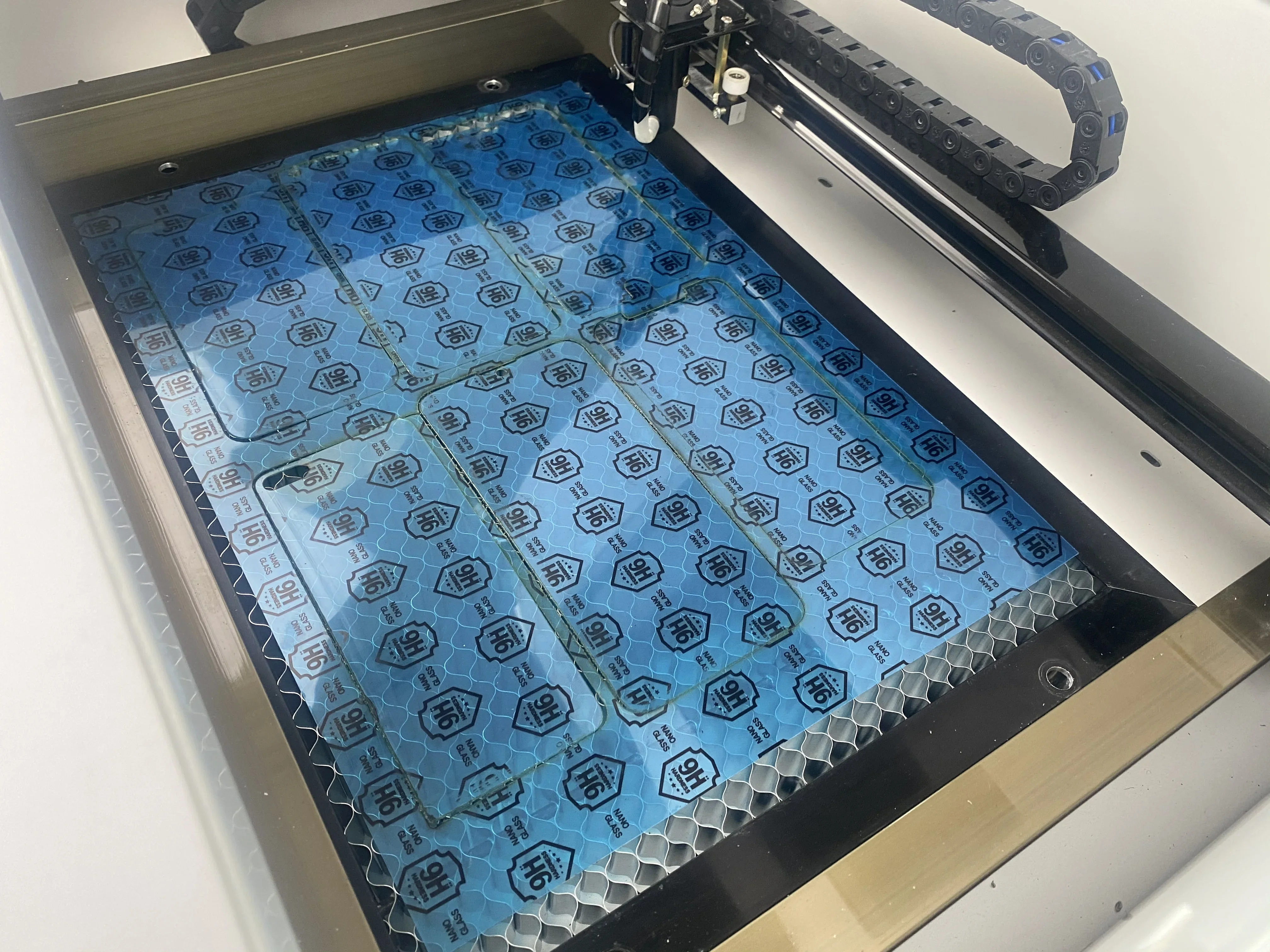 Daqin 45W CO2 Laser Cutting Machine CNC Machine Laser Engraving Machine Price