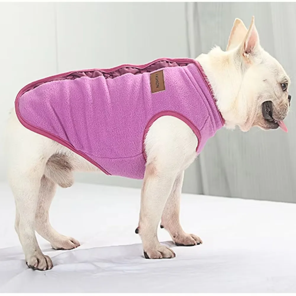 Modischer Fleece-Hundewintermantel mit Knopfverschluss, weiche Hundeweste, einfarbig, dicker, warmer Haustierpullover für Spaziergänge im Freien. – Detail 7