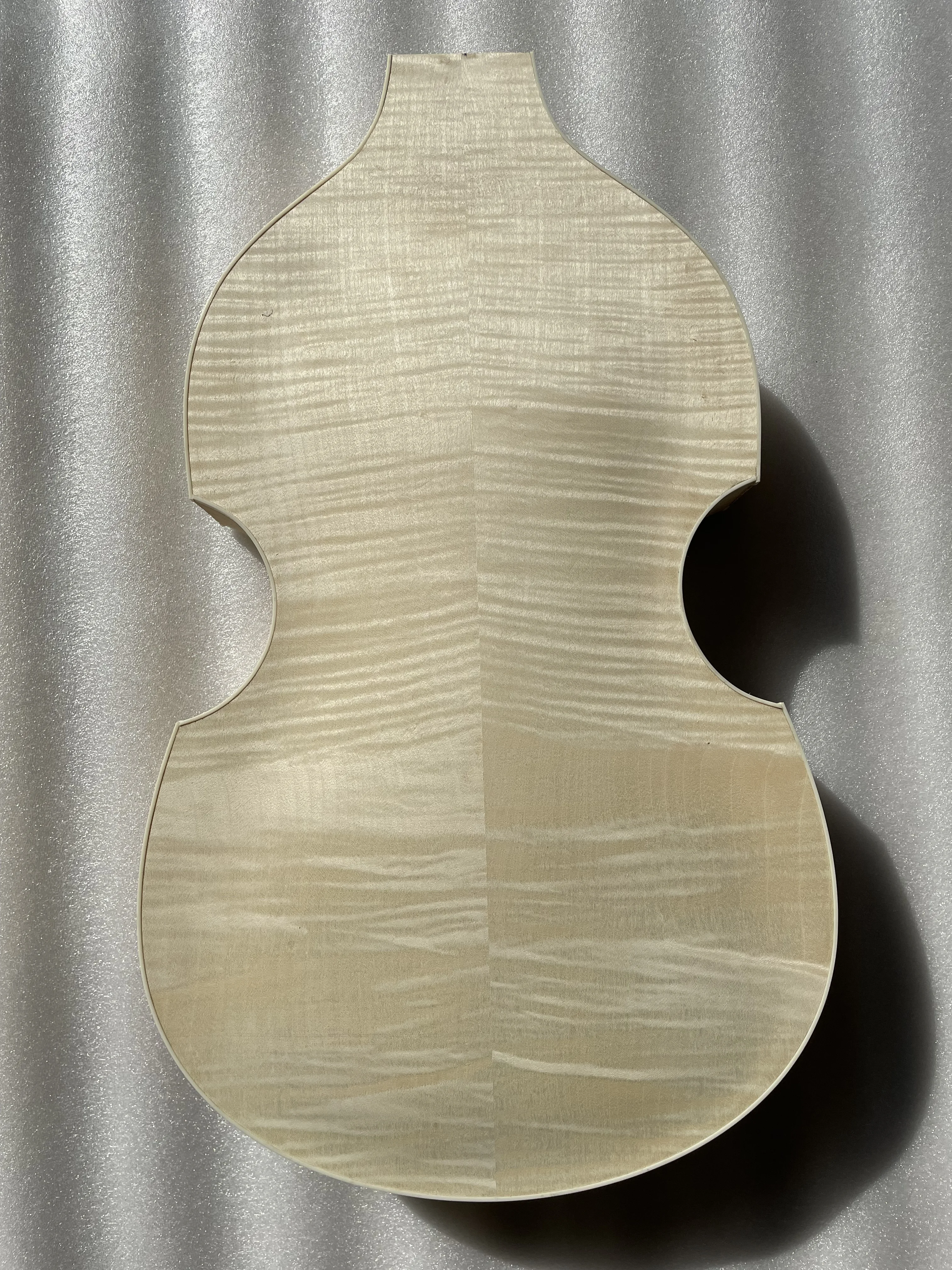 H500/1 Paul Bass Guitar Body, 4 Strings, Unfinished Sound Barrel, Tiger Shadow Flame, Maple Back, Spruce Top, Stock