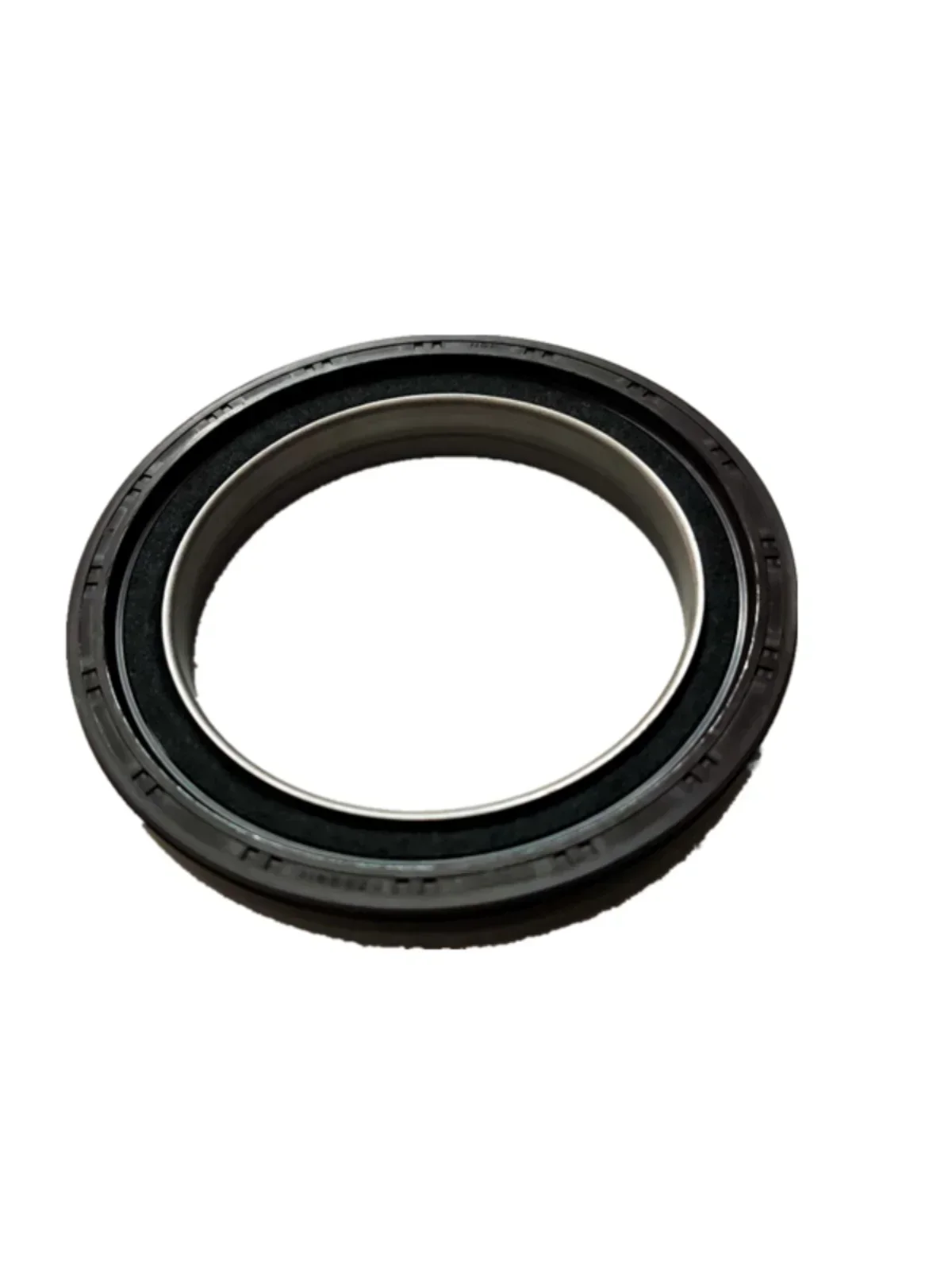 

6HK1 directngine high-pressure oil pump connection gear oil seal BZ5241E 1-09625576-0