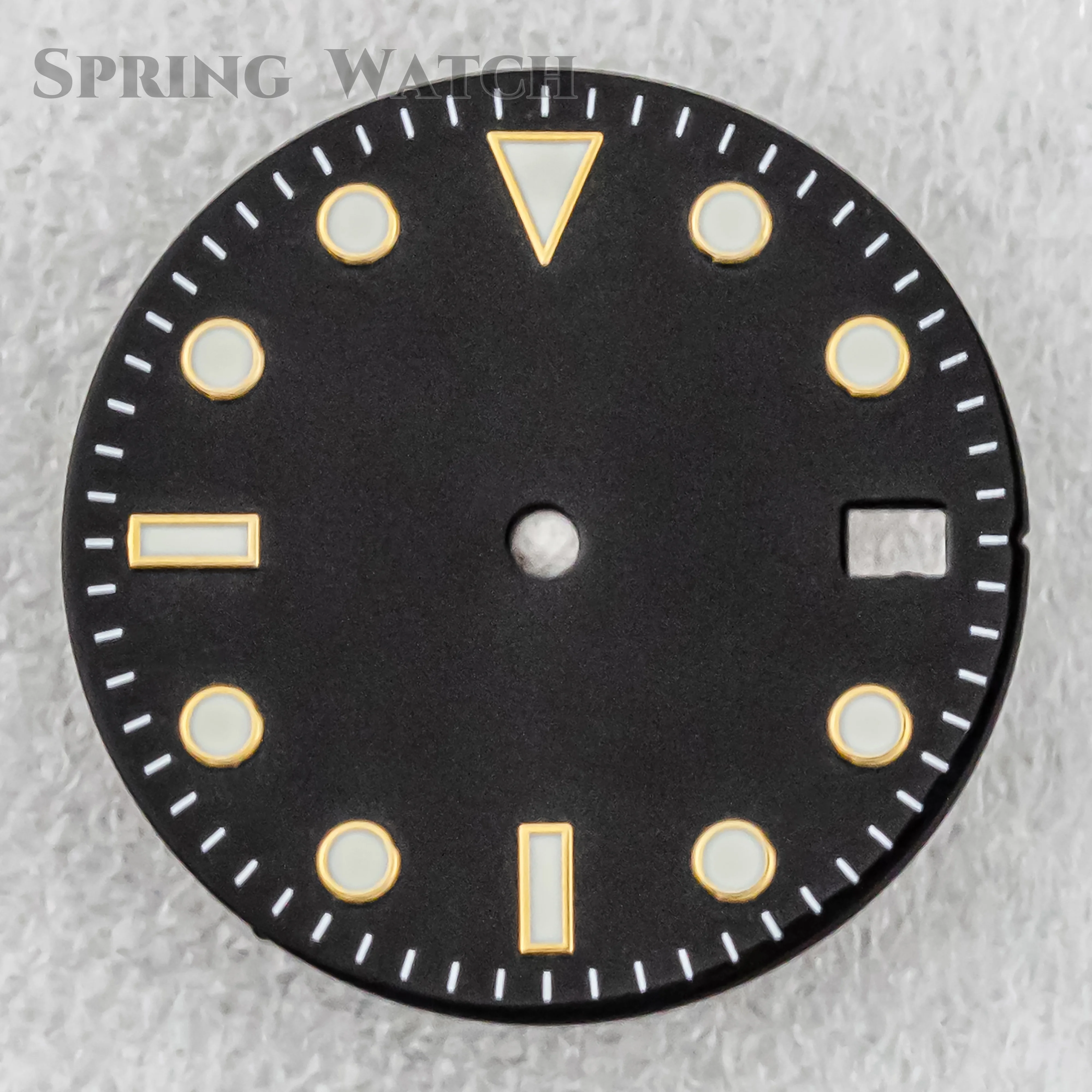 High Quality 28.5mm Watch Dial NH35 With Green Luminous For Crown At 3/3.8 Clock NH35 Movement Mod Accessories Parts
