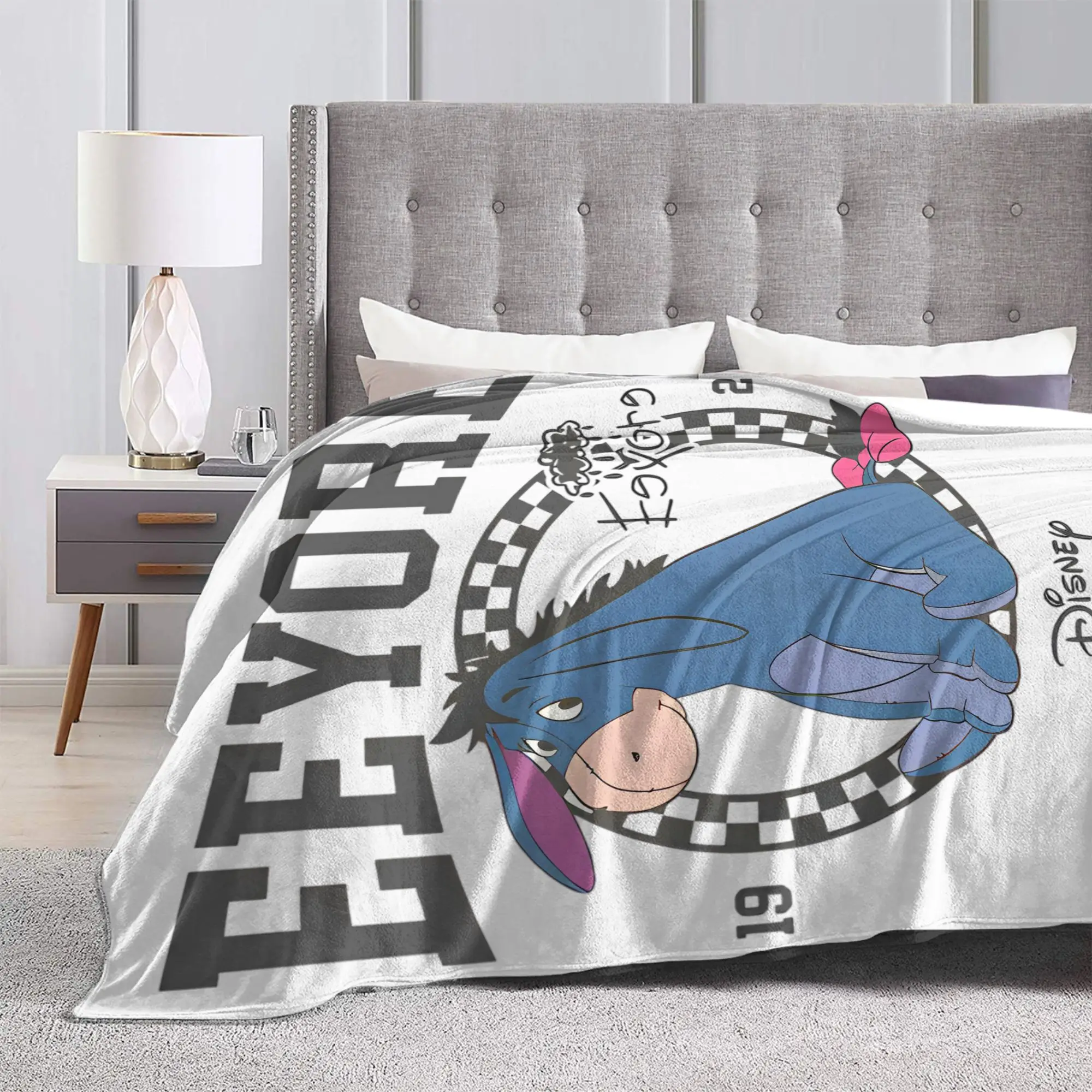 Winnie the Pooh Eeyore EST 1926 البطانيات الكرتون لطيف الفانيلا مضحك الدافئة رمي بطانية للمنزل الربيع/الخريف السفر