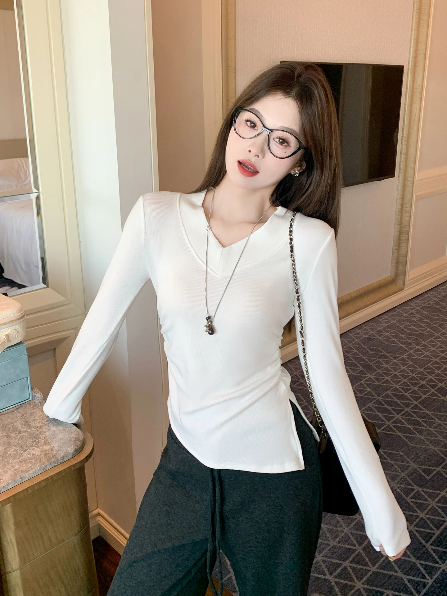 

Корейская женская футболка с V-Ne Long Sve Fce на подкладке, нижнее белье, базовый слой, теплый облегающий топ на осень и зиму