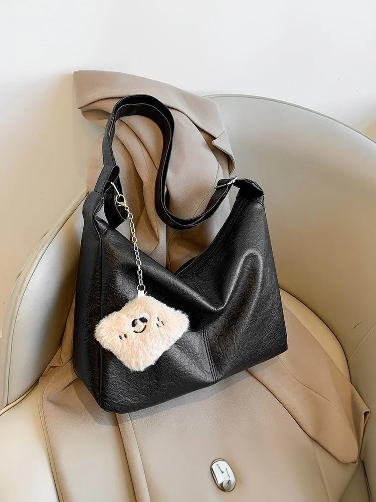 【MAX-22】Retro PU-Leder-Umhängetasche für Damen, große Kapazität, Unterarmtasche, modische, vielseitige Pendler-Einkaufstasche für Frauen, Geschenke – Detail 9