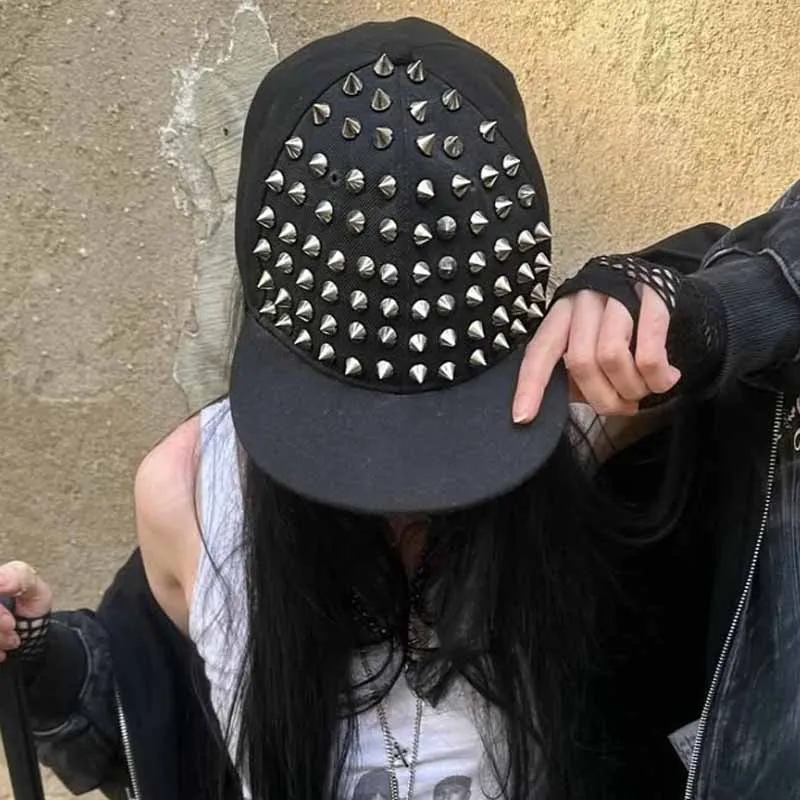 Thumbnail 2 - #25 Top Sun Hats Picks for Every Budget