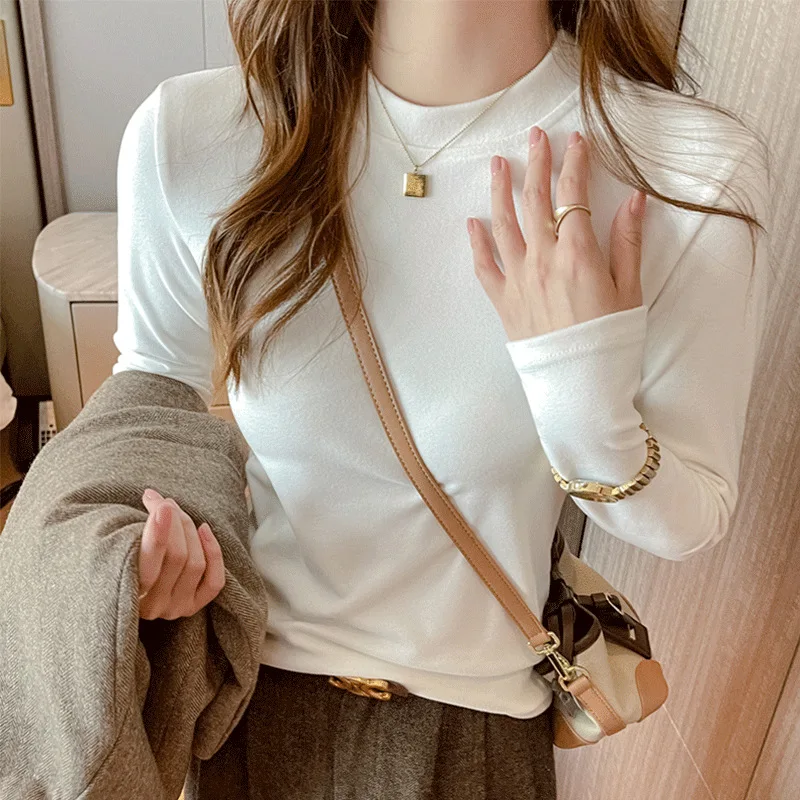 Slim Fit Long Sleeve Round Neck Base Shirt Women's New Style Polyester Fiber High Elasticity Micromill Coconut Velvet Fabric