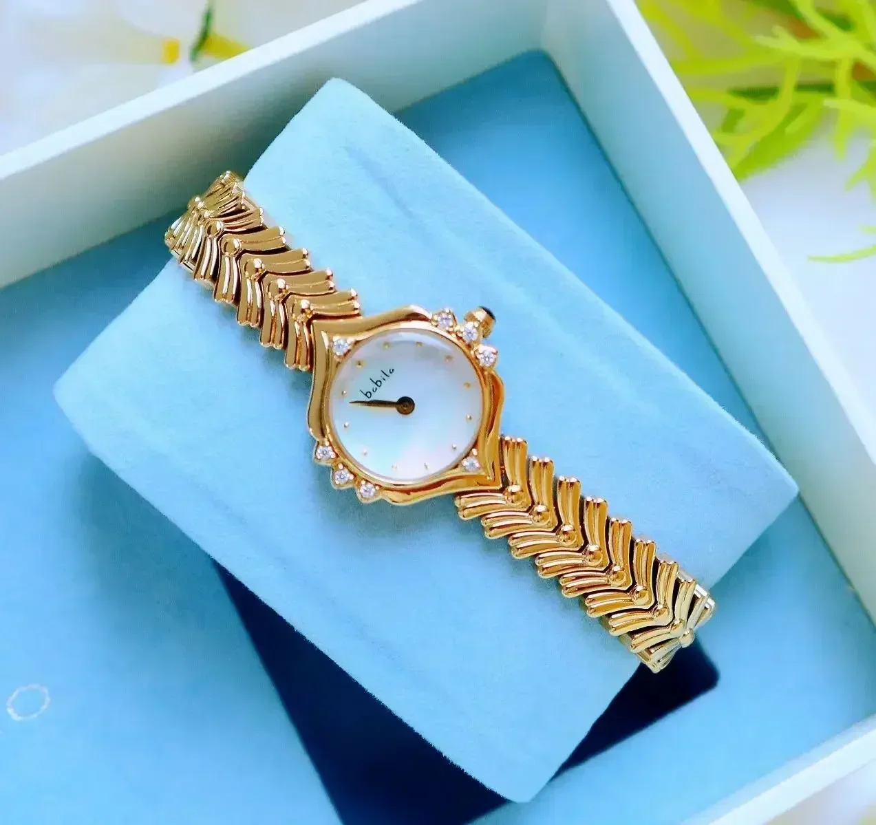 Vintage Small  Dial Antique 2024 Women's Watch Diamond Retro Luxury Elegant  Gifts  Brass Band 24K Gold Plated High Quality