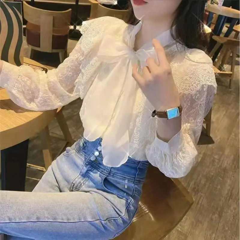 Fashion V-Neck Lace Up Bow Lace Ruffles Shirts Women\'s Clothing 2024 Spring Summer New Loose Korean Tops Puff Sleeve Blouses