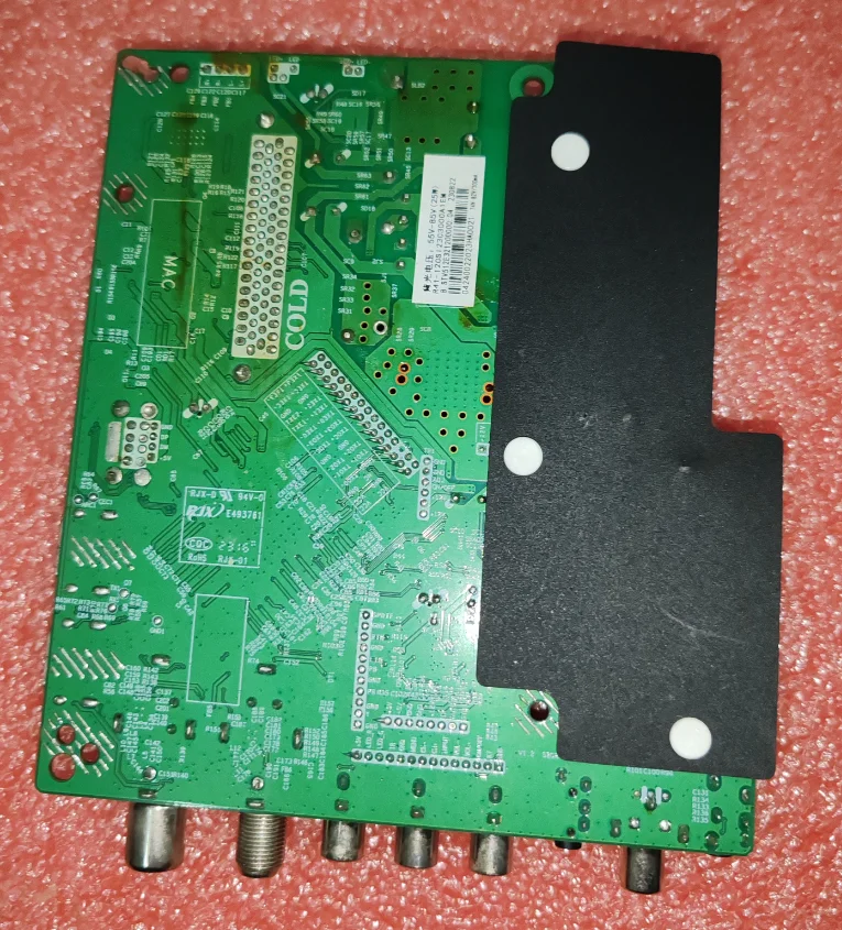STV512E32 LED tre in una scheda madre TV, foto fisica, testata bene per 55 -- 85V 300ma 25w