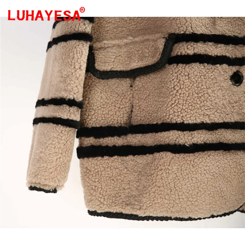 2024 New Luhayesa Australia Merino Pearl Sheepskin Lamb Fur Shearling Clothes Women Casual Daily Hooded Brown Natural Fur Coat