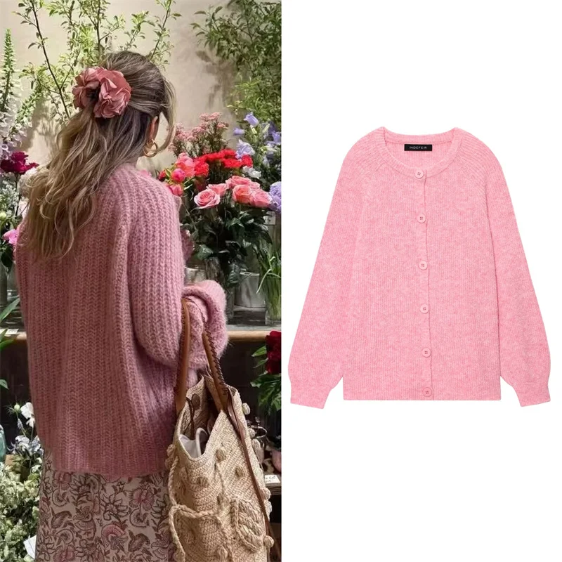 

2025 Women's New Jacket Summer Pink Long Sleeve Knitted Cardigan Jacket Casual Fashion Slouchy and Versatile