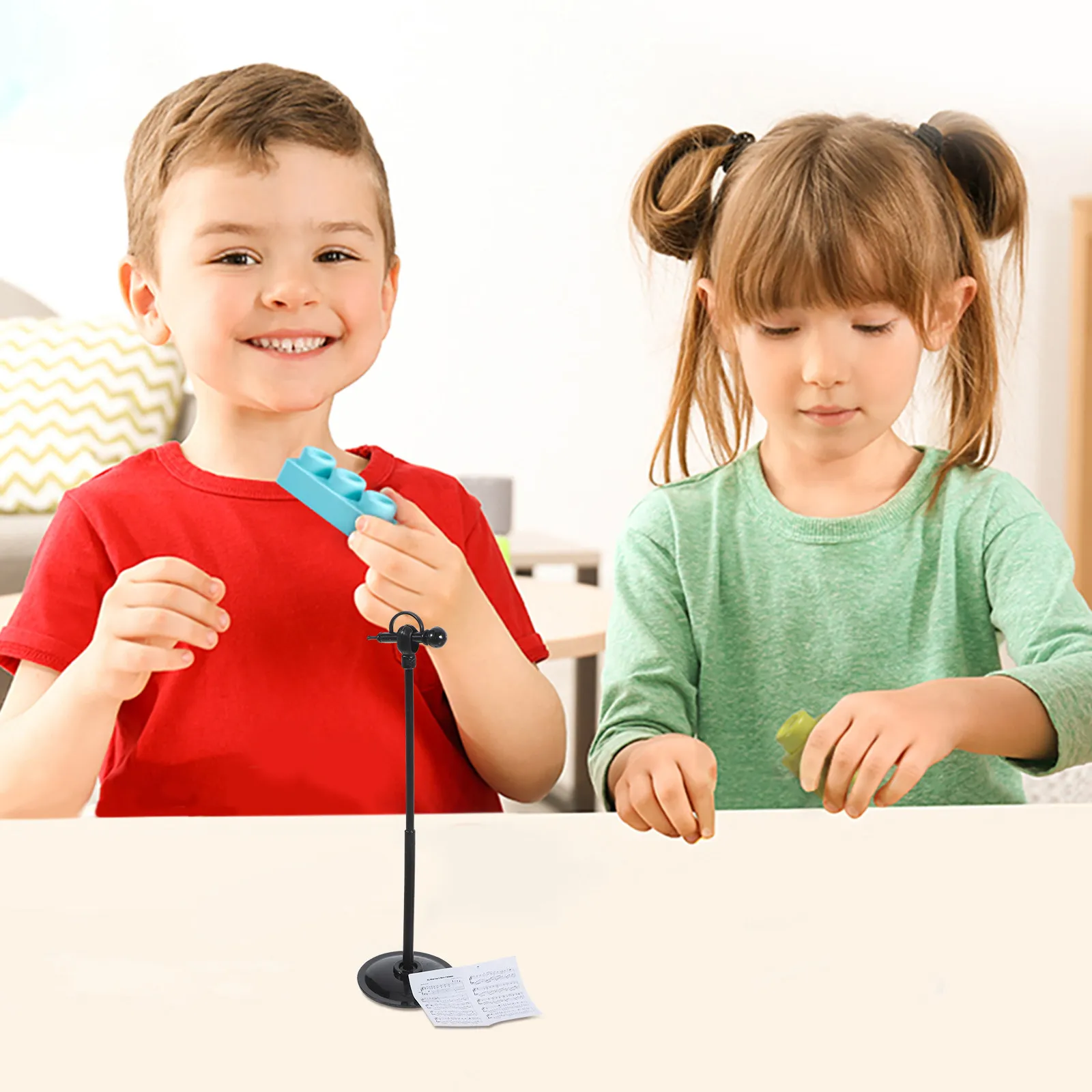 

1Set Miniature Microphone Decor with Music Sheet for Dollhouse Decoration Desktop Office Dorm Room Mini Home Decor Accessory