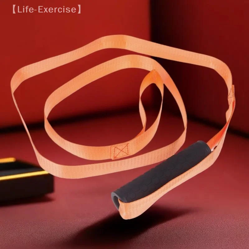 Portable Deer Belt Drag Featuring Handle; Dynamic Rope for Pulling and Hunting Uses on Outdoor Farms.