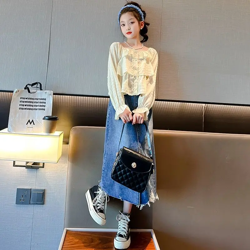 

2025 Spring New Korean Style Girls' Denim A Line Skirt with Split Hem Mid Length Trendy Design