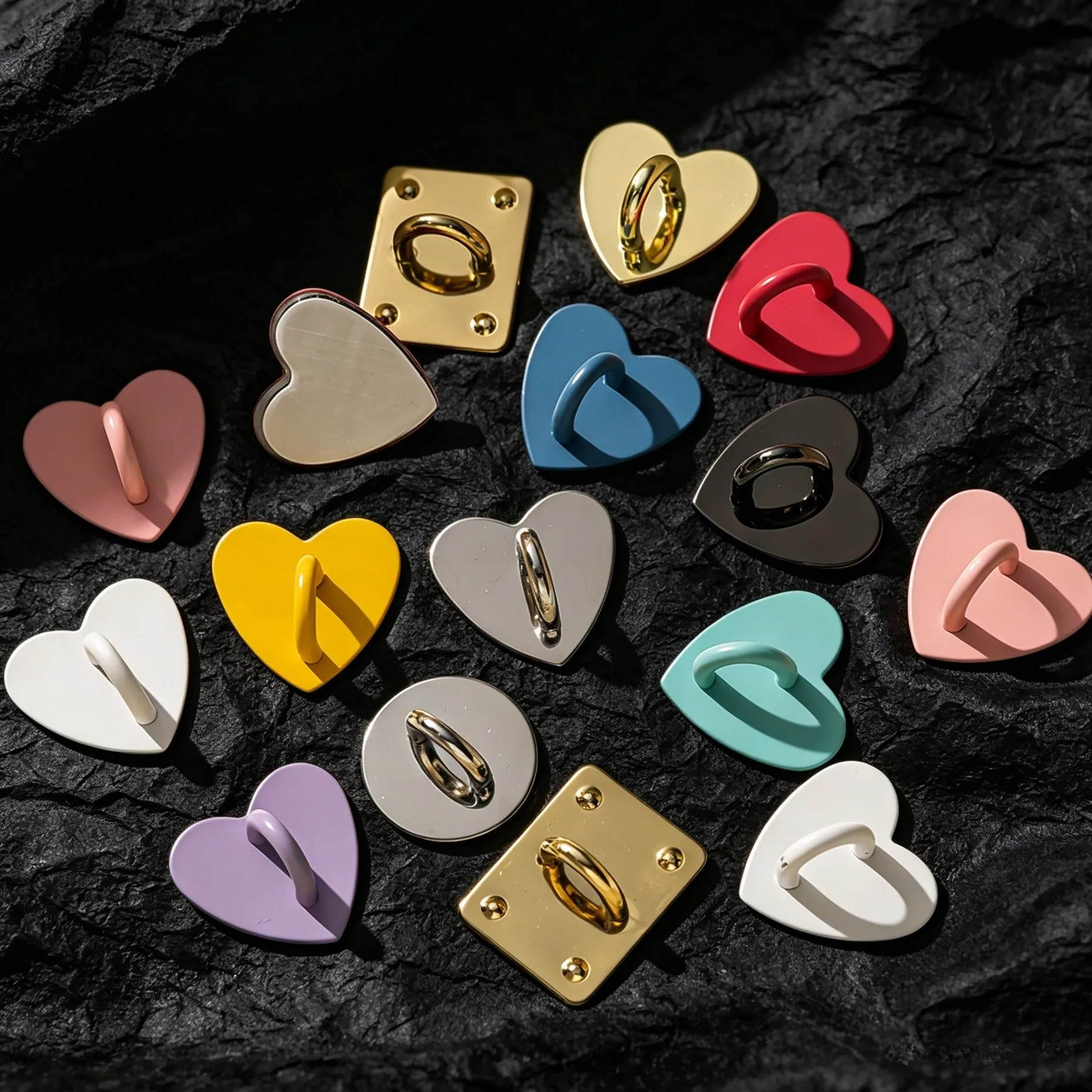 5 Stück/Set Kawaii Selbstklebende Metall-Herz-Handyanhänger, Handyhülle-Ringständer, Hakenverschluss, Charms, Schnur-Zubehör – Detail 2