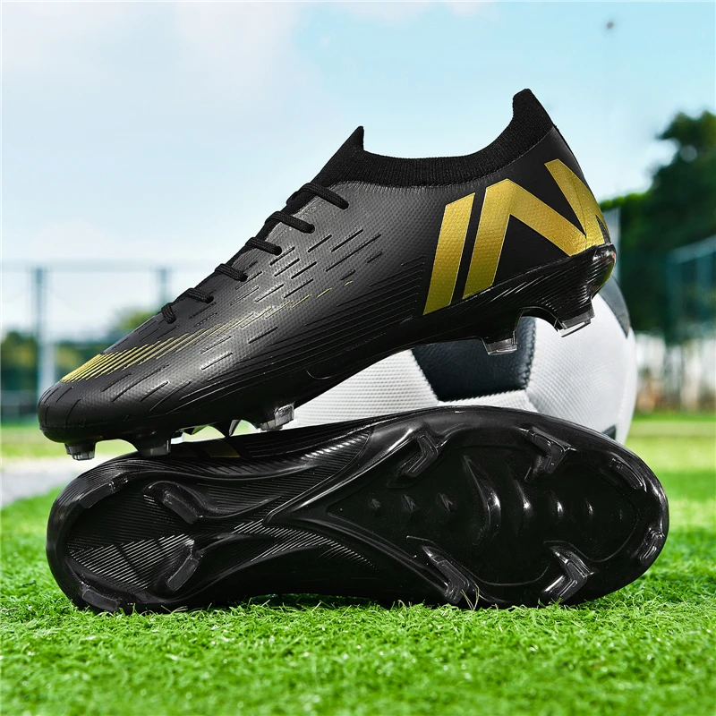 

New Men Match Football Boots Indoor Ultralight Training Soccer Shoes Cleats Breathable Long Spikes Sneakers Grass Drop Shipping