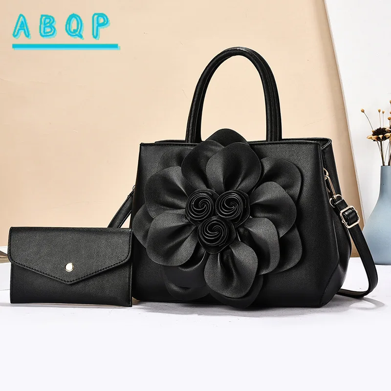 

New Women's Shoulder Bag Luxury Brand Flower Shape Women's Shoulder Crossbody Bag PU Large Capacity Casual Banquet Women's Bag