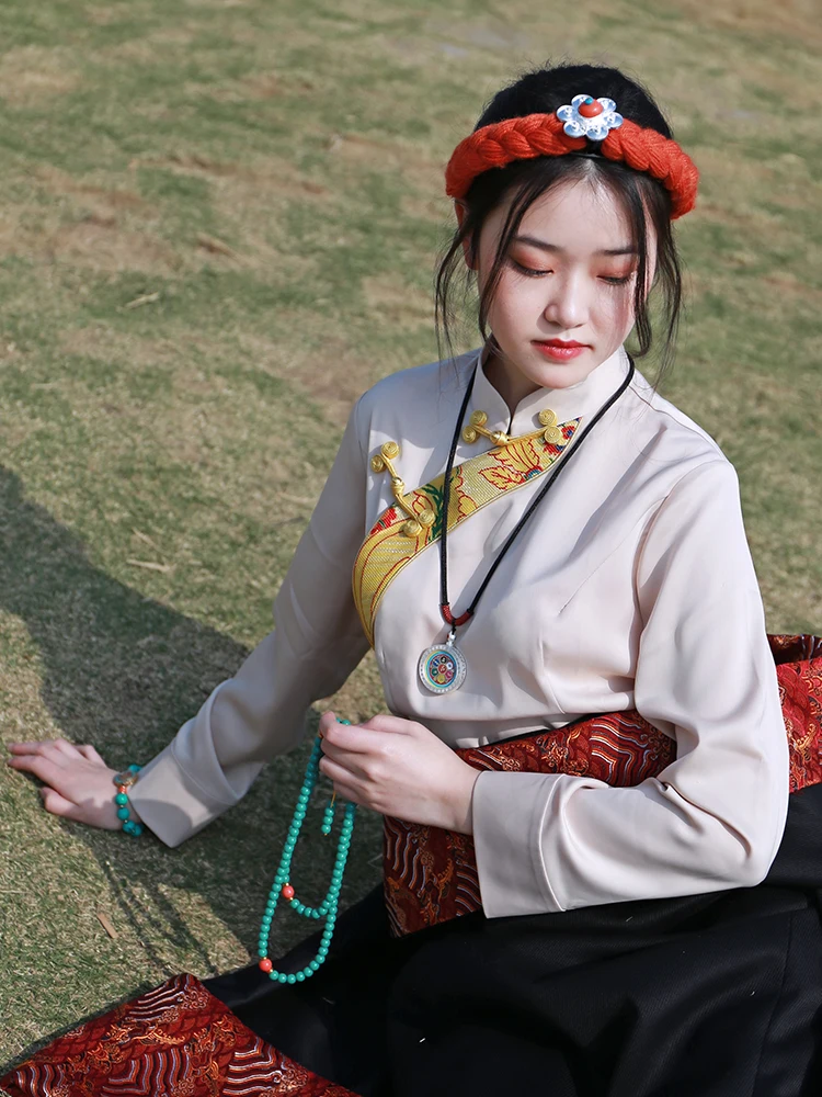 Camisa feminina de primavera e verão, trajes de Lhasa, roupas de outono, robe chinês, novo