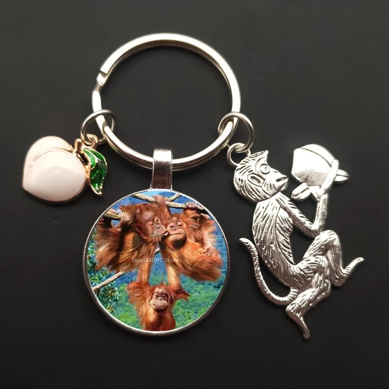 Monkey charm keychain monkey painted glass cabochon car bag ornaments peach keychain men and women souvenirs