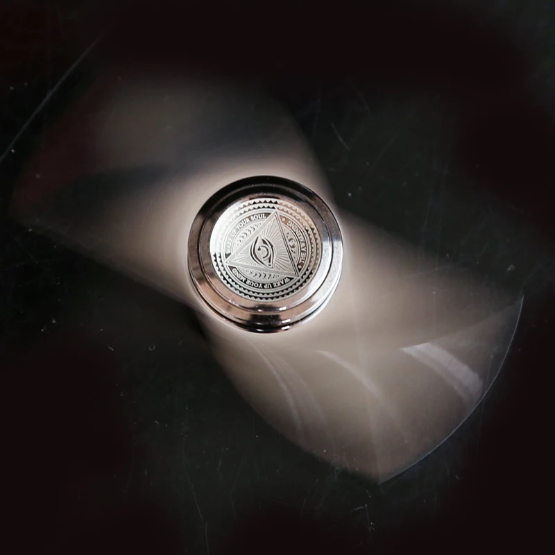 Vingertopspinner van roestvrij staal |   EDC-speeltje voor volwassenen |   Angst- en autismeverlichtingsspinner |   Cadeau voor mannen