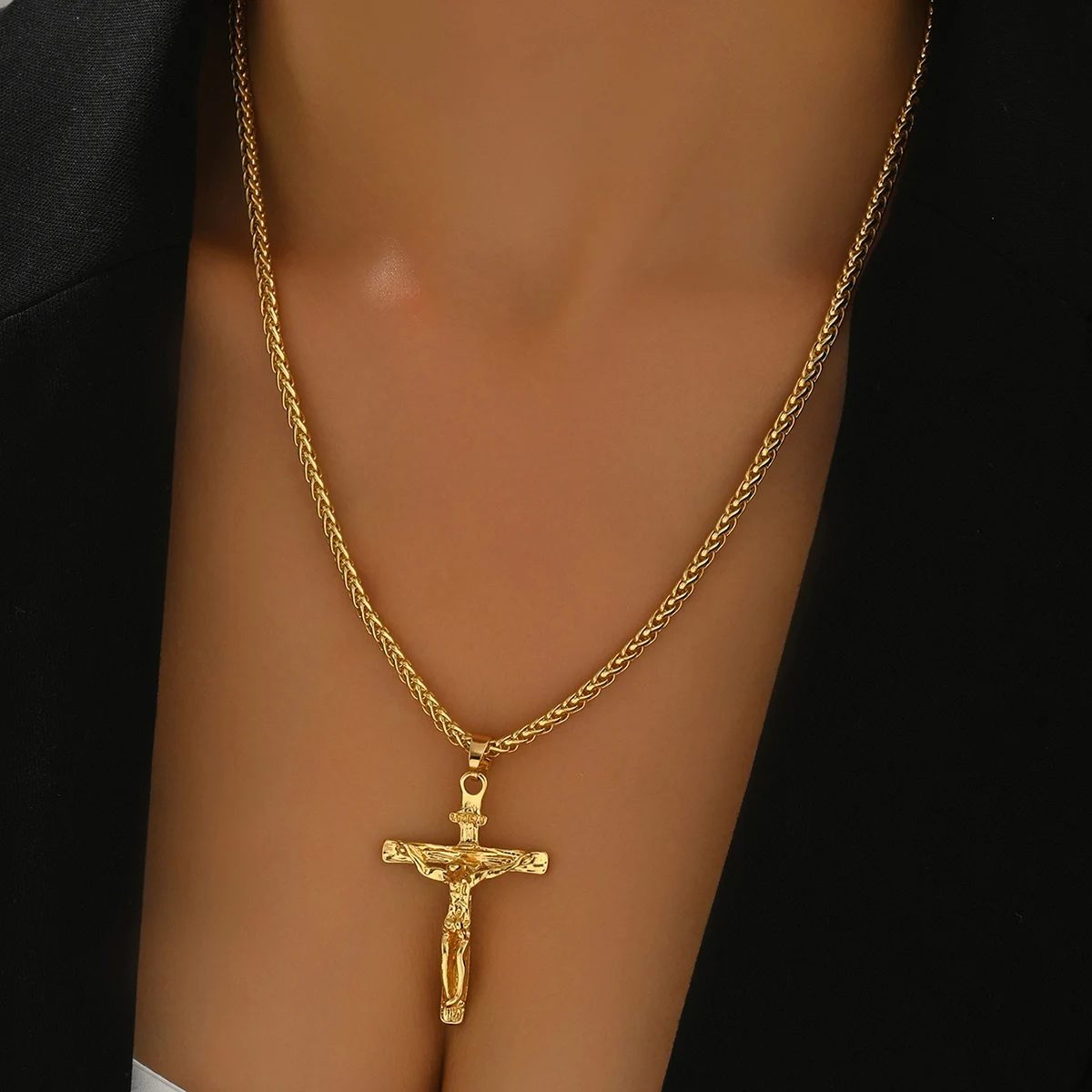 الحد الأدنى الصليب قلادة قلادة الصليب الديني الذهب اللون الملتوية سلسلة قلادة للنساء والرجال ارتداء المجوهرات اليومية #2