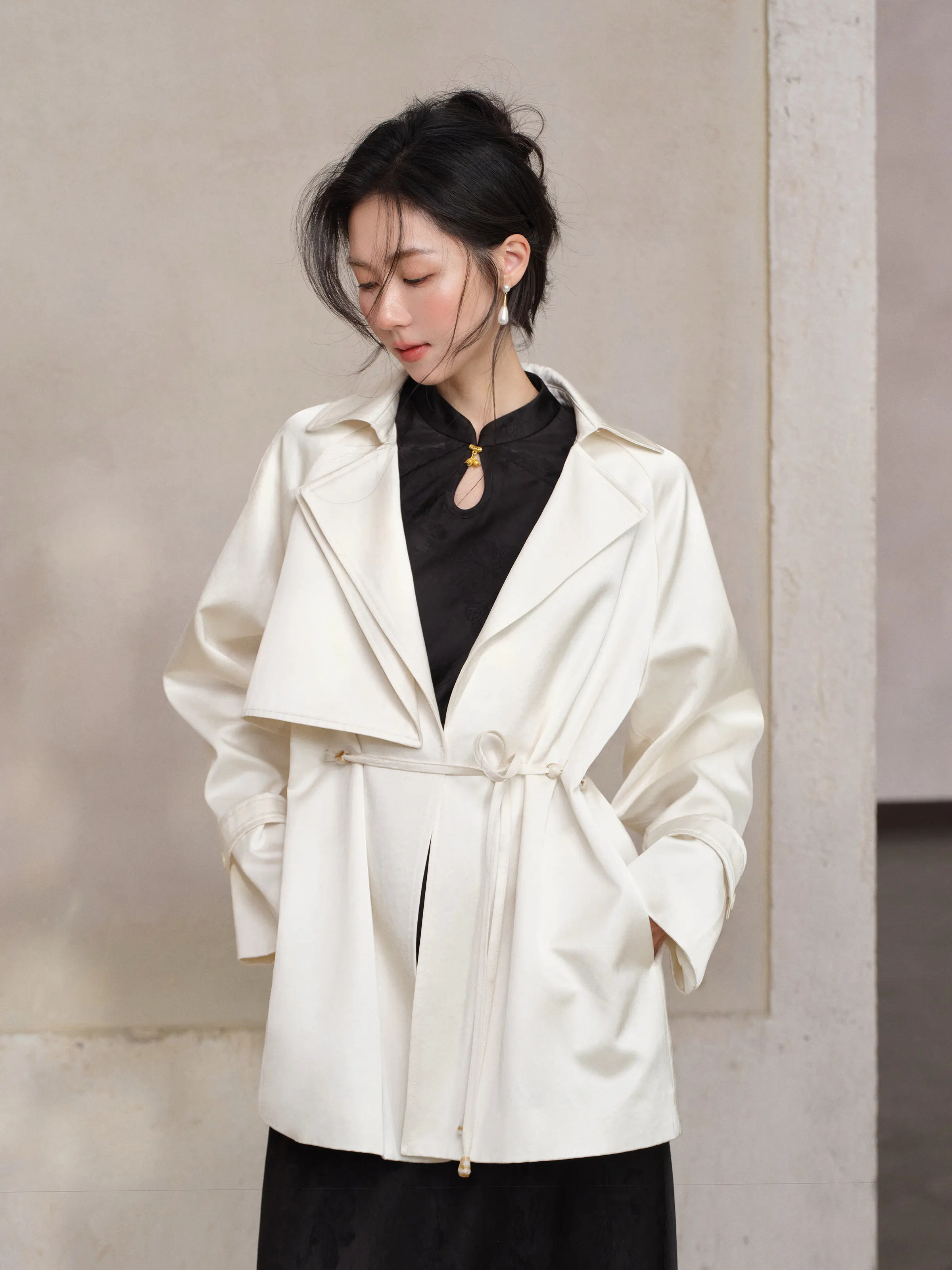 Women Petite Commute Tie Waist Trench Large Lapel Satin Coat Versatile Casual Short Jacket Office Daily Date Outfit for Lady