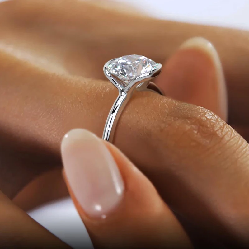 RAPRGOLD 1CT Moissanite Klasik Solitaire Cincin Pernikahan 925 Perak Murni Cincin Pertunangan Wanita untuk Wanita Hadiah Perhiasan Bagus