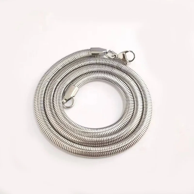 5mm Stahlfarbene Edelstahl-Flachschlangenkette Halskette für Männer, Einfacher Choker, Hip-Hop-Schmuck, Accessoires für Frauen – Detail 6
