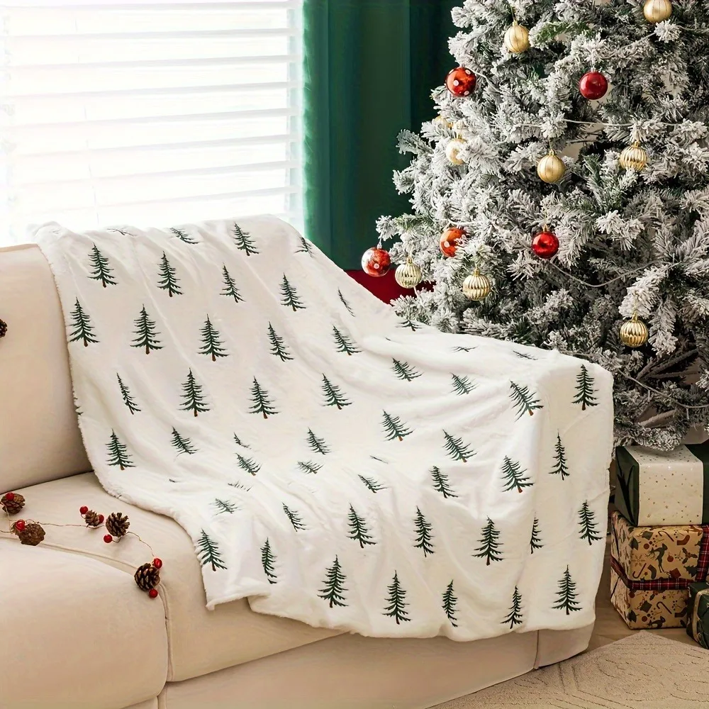 

Soft Christmas Tree Print Plush Blanket Cozy Warm Throw Machine Washable Perfect for Camping And Naps