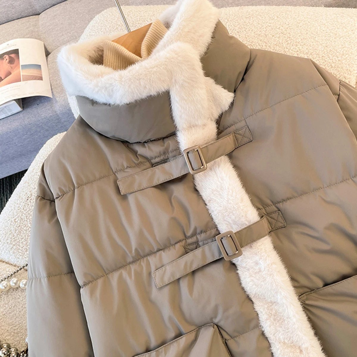 

Fashion Plush Splicing Cotton-Padded Coat Women's Autumn Winter Turtleneck Cotton Jacket Casual Versatile Thickened Warm Top