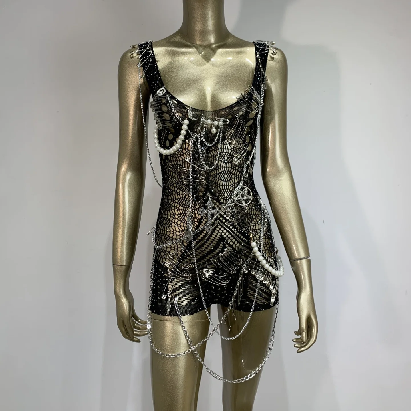 

STOCK Sexy Hollow Chain Bodysuit Bar Night Suit Performance Outfit Party Wear Leggings Costume Women Vallentain Dress