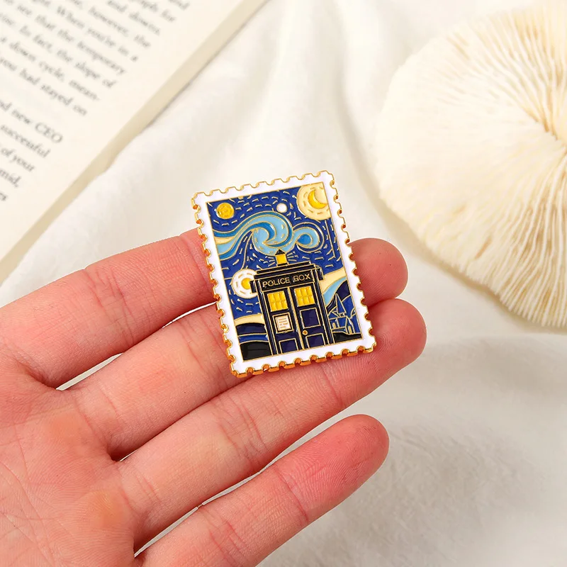 Van Gogh Oil Painting Alloy Brooch Exquisite Starry Sky Castle Stamp Shape Pin Bag Decorative Badge Accessories Wholesale