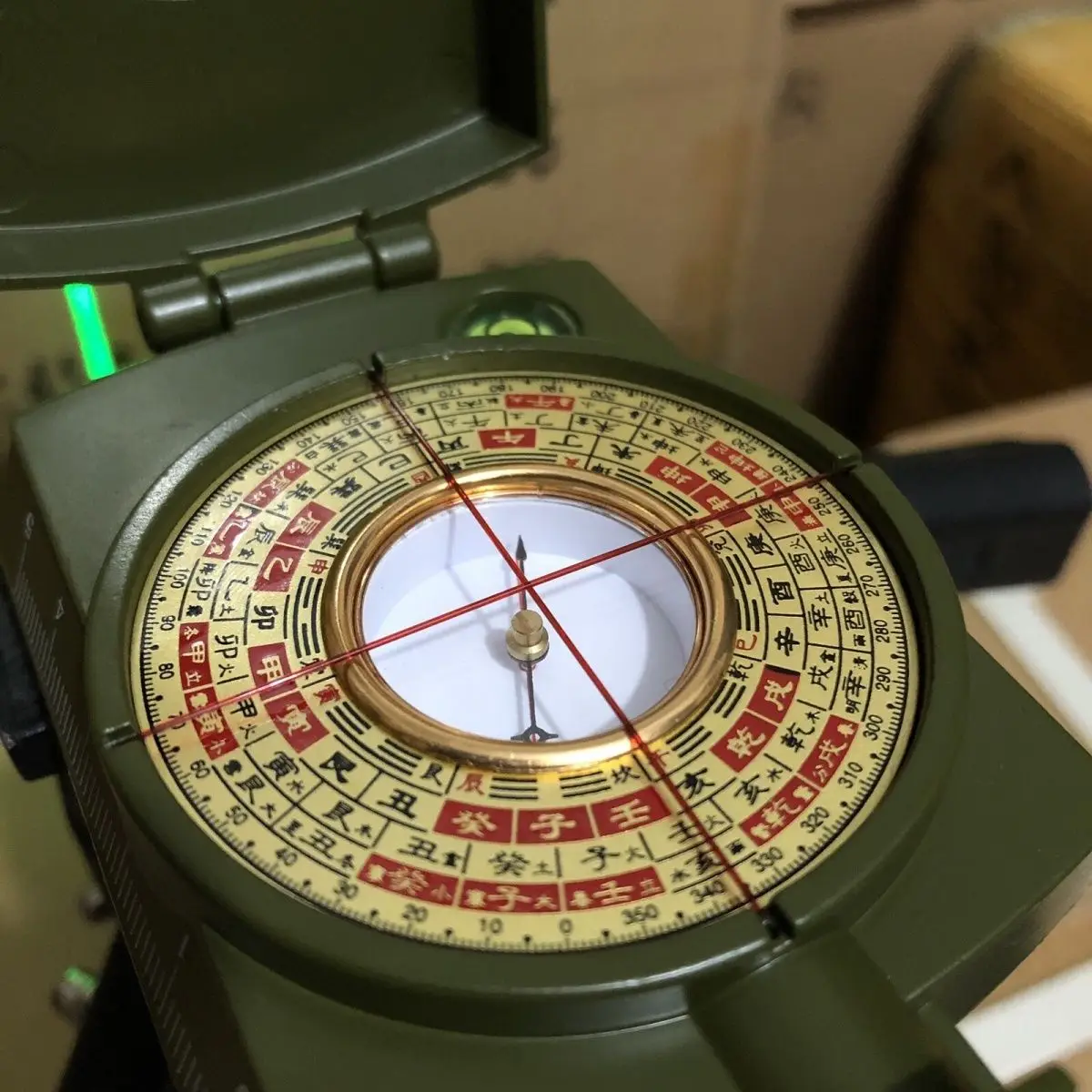 3-in-1 Laser High Precision Digital Compass, Electronic Locator with Accurate Positioning Outdoor Measuring Equipment Camping