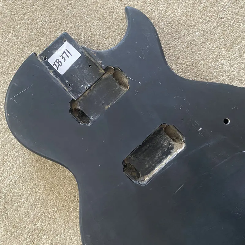 IB371 Matte Black Color 6 String Electric Guitar Body Bolt-On Connection in Solid Wood 2 Humbucker Pickups Custom Bridges