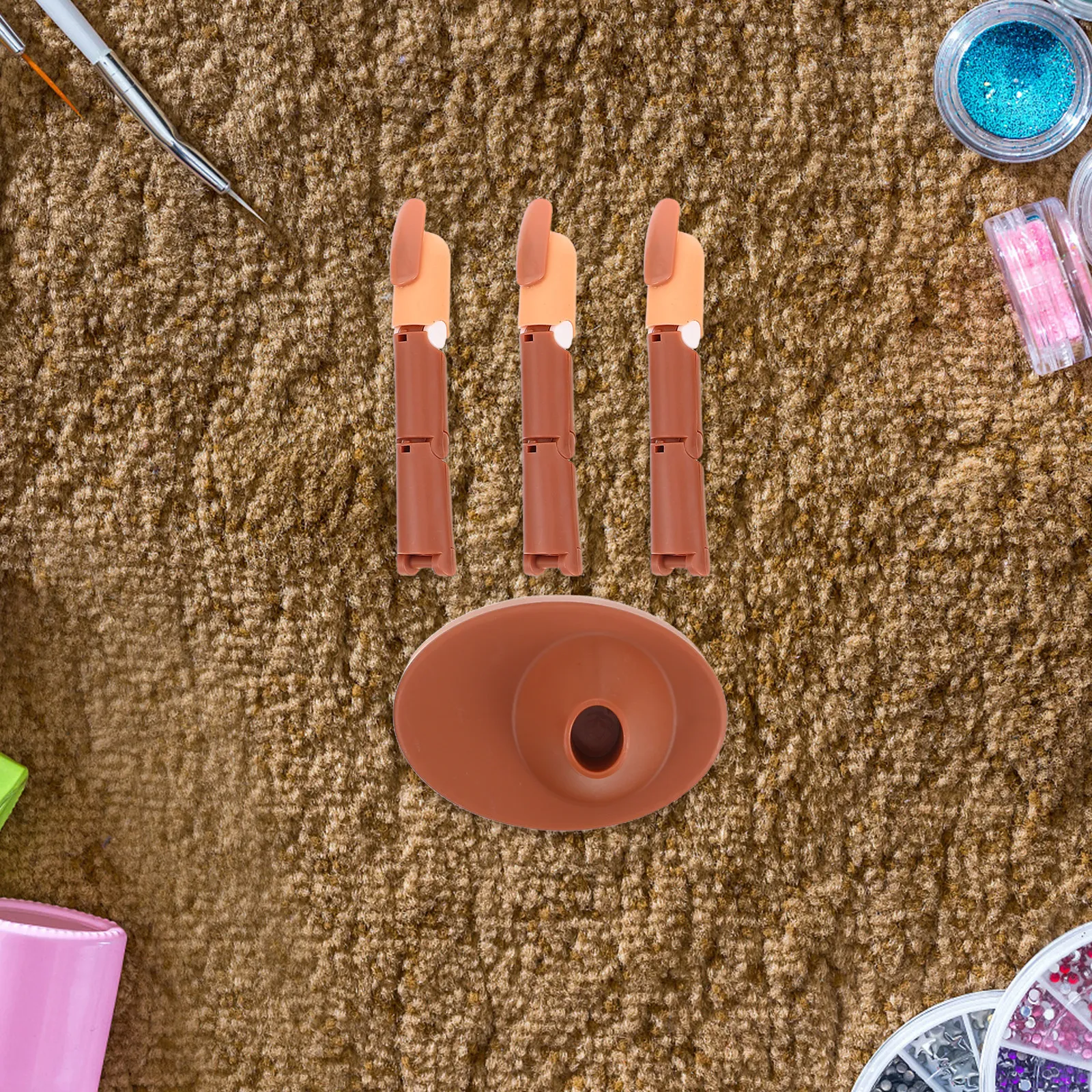 1 Set de Mano de Práctica de Manicura Realista Marrón con Dedos Articulados y Soporte Desmontable para Entrenamiento de Uñas, Dedo Flexible para Práctica de Uñas