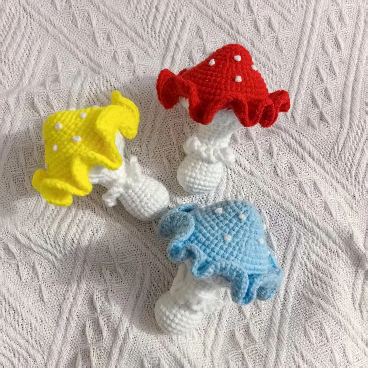 Handgemachte Pilze Niedliche Gehäkelte Pilzanhänger Gestrickte Gemüseanhänger Raumdekoration – Detail 2