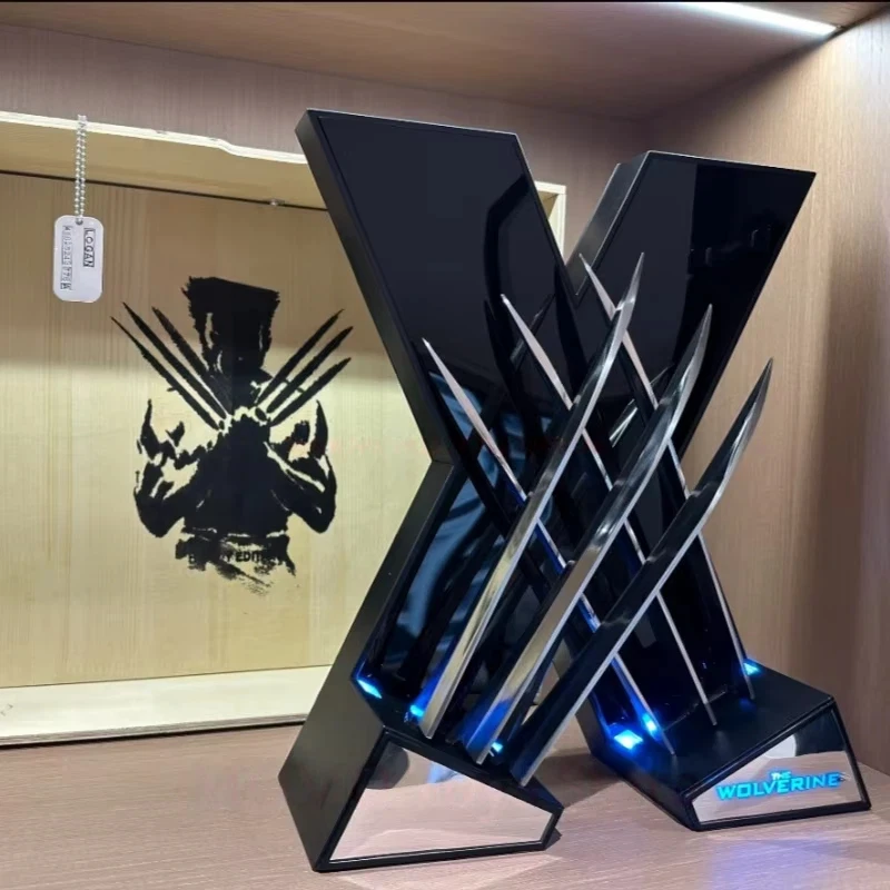 

New High Quality Wolverine Claw Cosplay Prop Plastic Ornament Gift For Boyfriend Cosplay Model Handwear Action Toy Figure