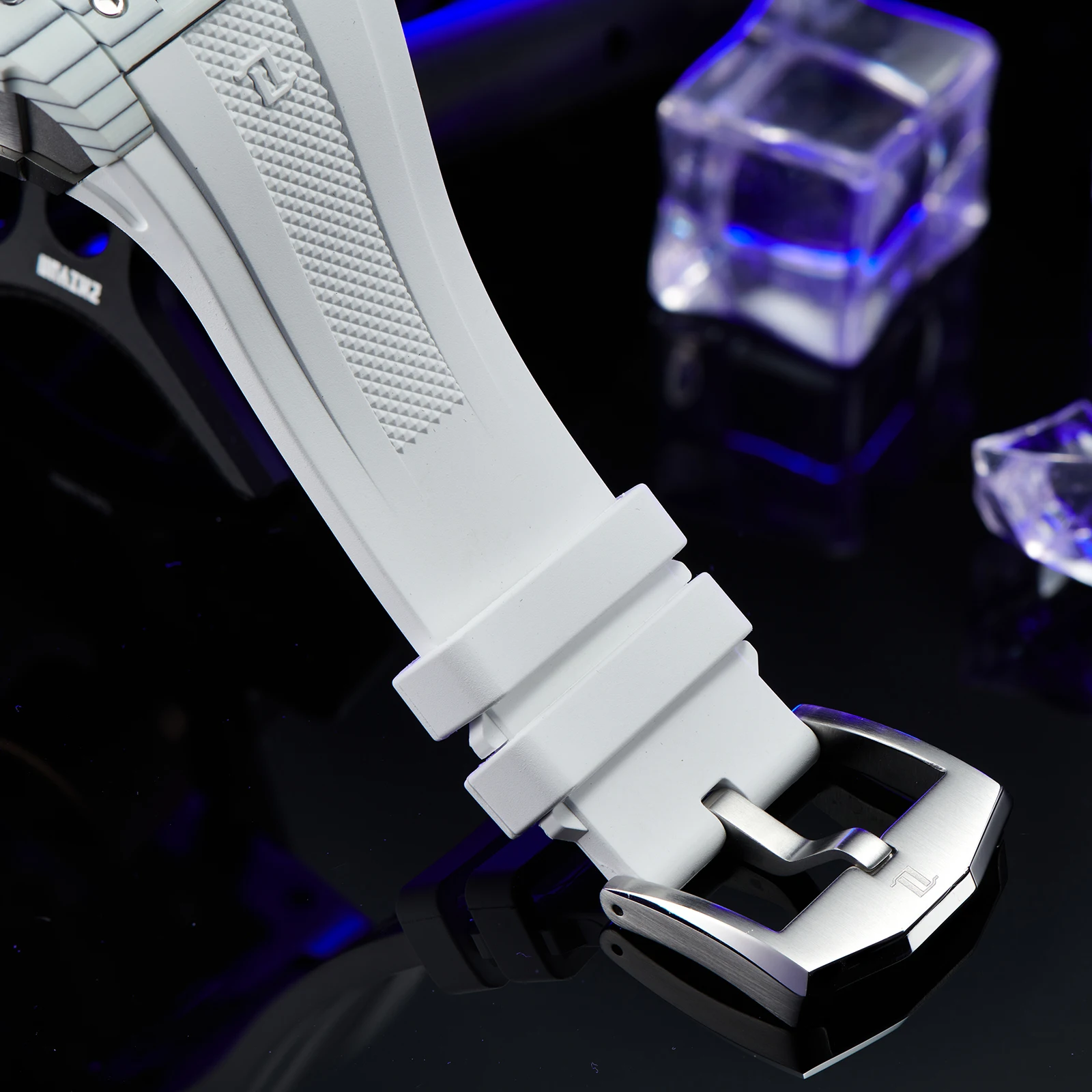 OBLVLO ساعة ميكانيكية فاخرة للرجال من ألياف الكربون مجوفة ساعة أوتوماتيكية تناظرية مطاطية مقاومة للماء ساعات رياضية للرجال EM-ST