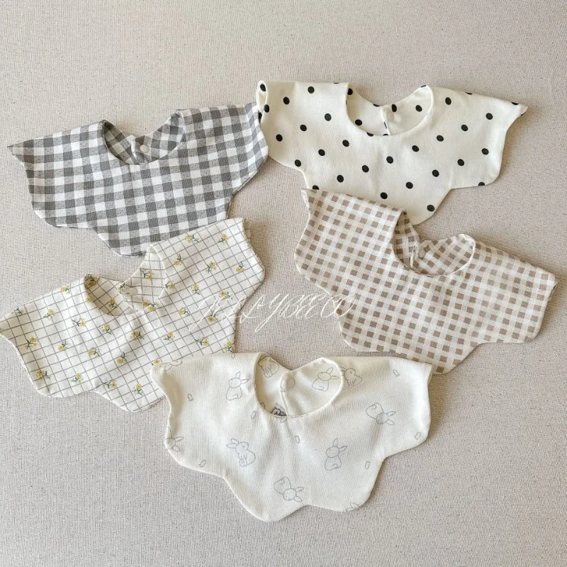 

Korean INS Petal Drool Bibs for Baby 0-24 Months Simplicity Plaid Burp Clothes Cotton Baby Bibs Thin Breathable Drool Catcher