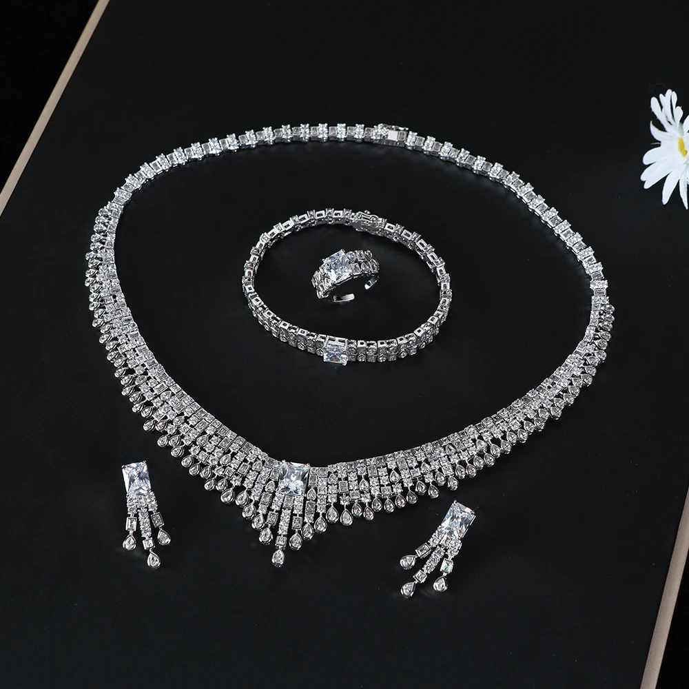Luxury Geometry UAE Jewelry Se - đánh giá và giá Women Fashion Uae