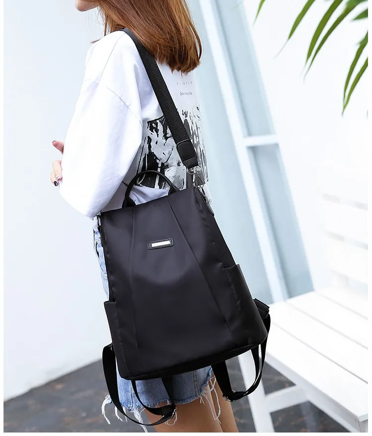 Luksusowy, lekki plecak antykradzieżowy Odpinane paski Wodoodporny wewnętrzny organizer na zamek błyskawiczny Podróżna torba na ramię o dużej pojemności