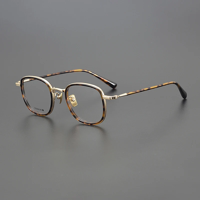 

Niche retro square glasses frame hand-carved ultra-light pure titanium literary fashion optical prescription myopia glasses