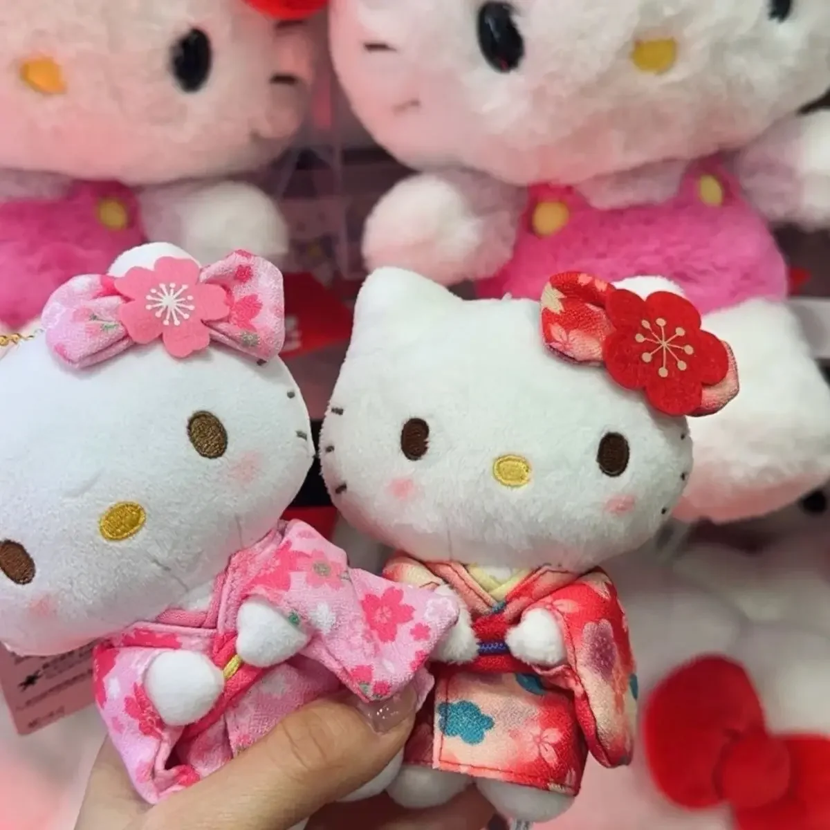 Hello Kitty Pluszowy brelok do kluczy Oryginalna japońska seria Kimono Miniso Sakura KT Cat Cute Bag Doll Pendant Backpack Hanging Ornament