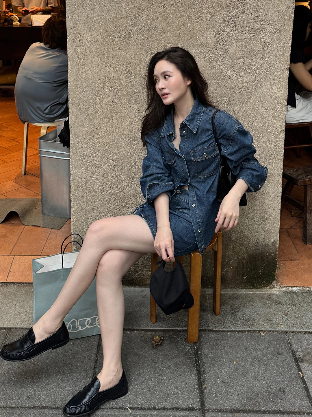 Retro Washed Blue Denim Fashion Set Women's Autumn 2026 High Waist A-Line Short Skirt Two-Piece Set Casual Style for All Seasons