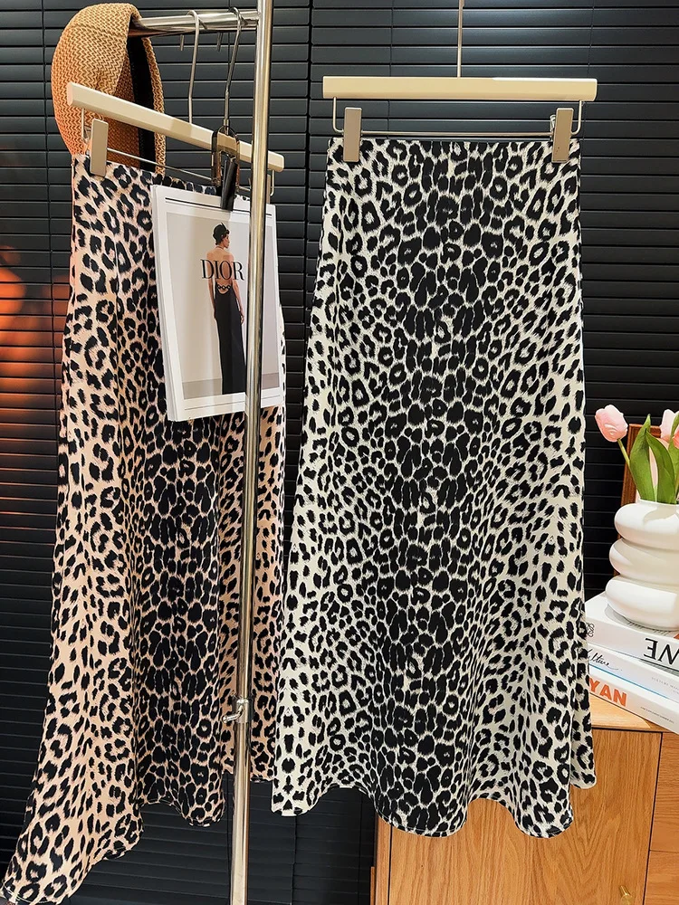 

Retro acetate satin leopard print wrapped fish tail skirt, summer new item, niche high waisted drawstring hanging half skirt