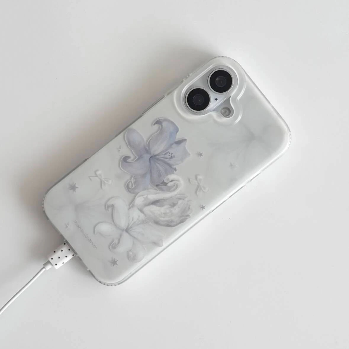 Korean Ins Stars Lily Flower Phone Case For iPhone 17Air 17 16 16E 15 14 13 12 11 Pro Max 7 8 Plus Mini X XR XS Sweet Y2K Cover
